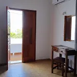 Maria *
