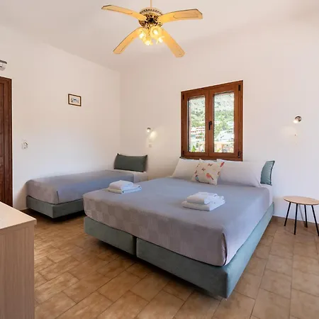 Maria * Pefki (Rhodes)